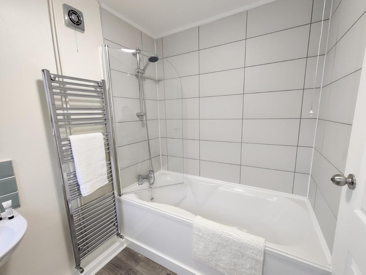 3Br-St Johns Hse-Free Parking-Workers-Kitchen-Wifi-Dog Friendly Leilighet Doncaster Eksteriør bilde