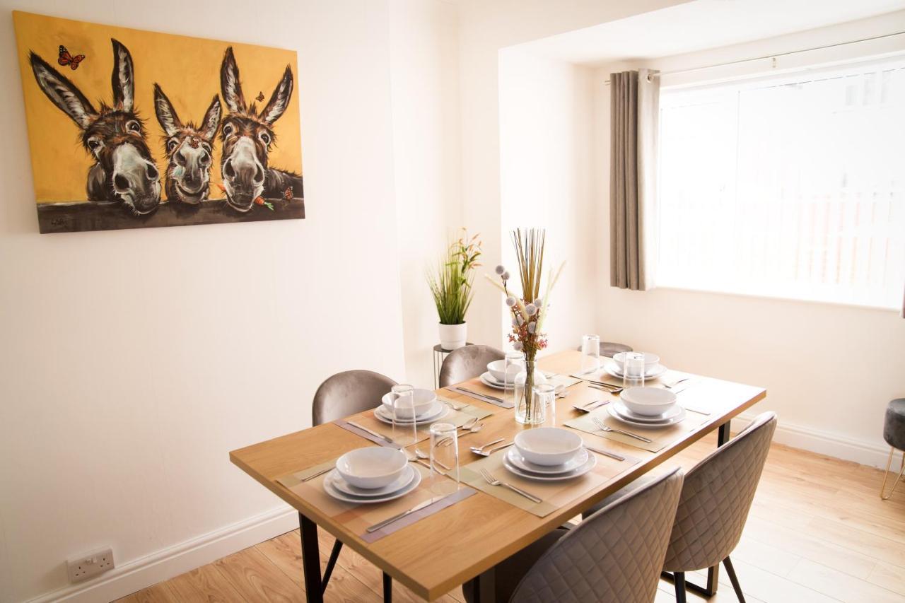 3Br-St Johns Hse-Free Parking-Workers-Kitchen-Wifi-Dog Friendly Leilighet Doncaster Eksteriør bilde