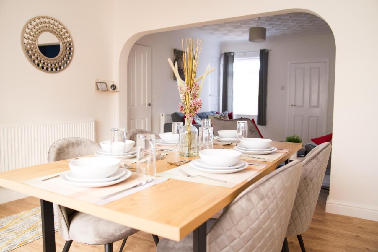 3Br-St Johns Hse-Free Parking-Workers-Kitchen-Wifi-Dog Friendly Leilighet Doncaster Eksteriør bilde