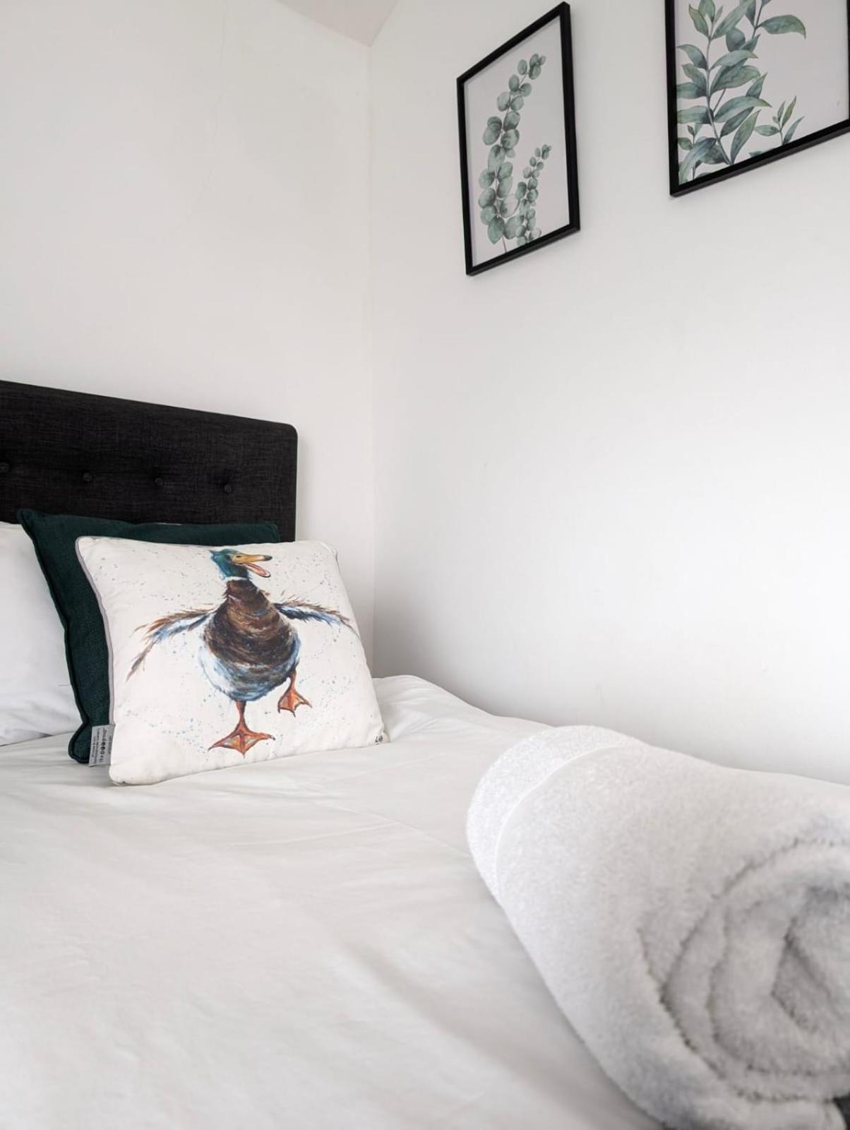 3Br-St Johns Hse-Free Parking-Workers-Kitchen-Wifi-Dog Friendly Leilighet Doncaster Eksteriør bilde