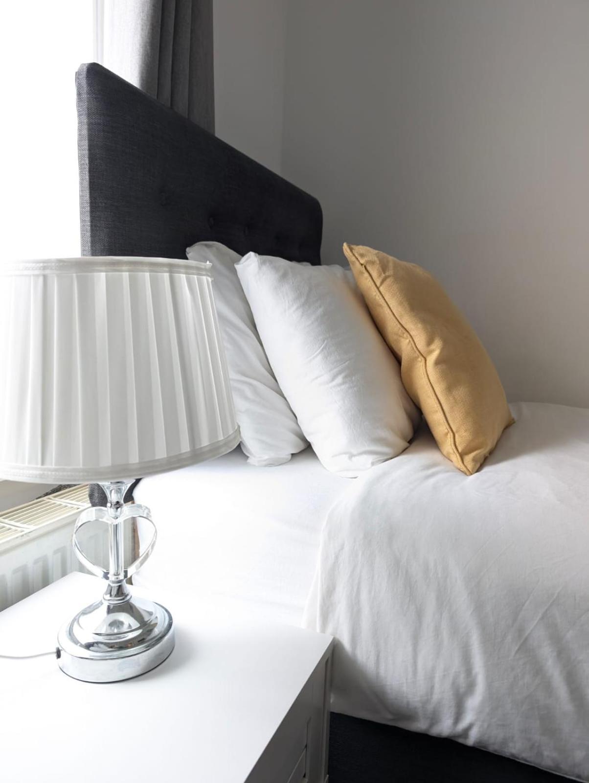 3Br-St Johns Hse-Free Parking-Workers-Kitchen-Wifi-Dog Friendly Leilighet Doncaster Eksteriør bilde