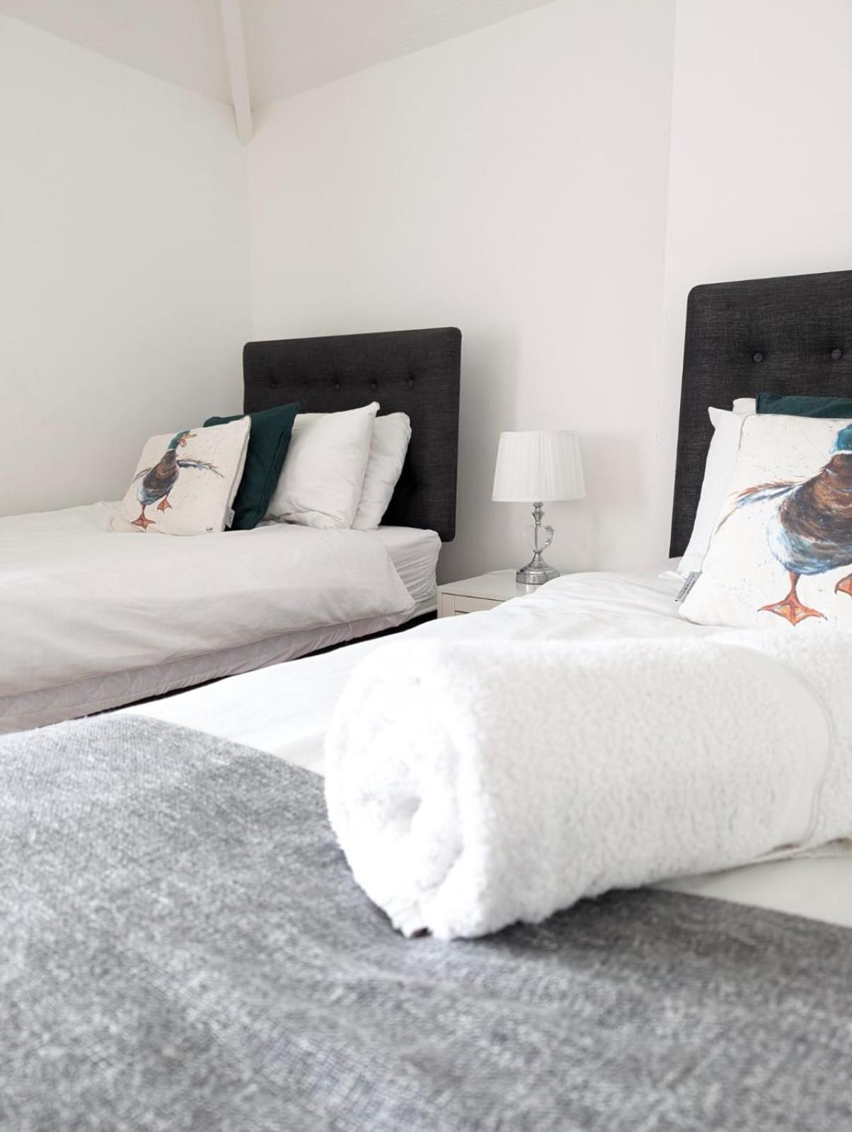 3Br-St Johns Hse-Free Parking-Workers-Kitchen-Wifi-Dog Friendly Leilighet Doncaster Eksteriør bilde